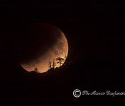 eclisse parziale di luna in crescita 1 m